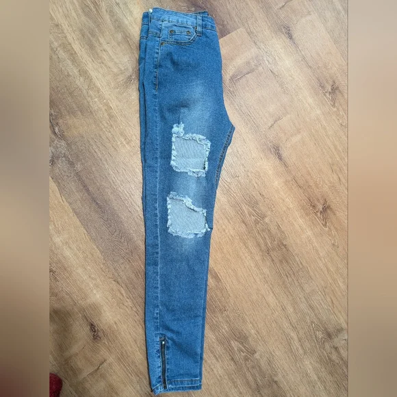 PrettyLittleThing Women's Skinny Blue Jeans Size 10 - Picture 3 of 8